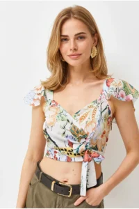 Olalook Women's Jungle Multicolor Side Zipper Crop Crepe Blouse - Image 3