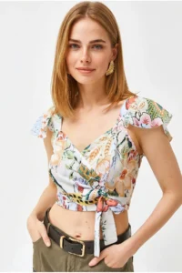 Olalook Women's Jungle Multicolor Side Zipper Crop Crepe Blouse - Image 4
