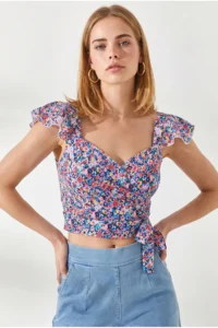 Olalook Women's Multicolored Side Zipper Crop Crepe Blouse - Image 4