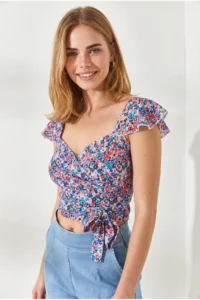Olalook Women's Multicolored Side Zipper Crop Crepe Blouse - Image 5