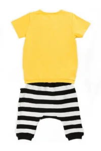 Denokids Buz Buzz Maya Girls' T-Shirt Capri Shorts Set - Image 4