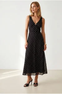 Olalook Women's Black Front Back V Lined Maxi Tulle Dress - Image 3