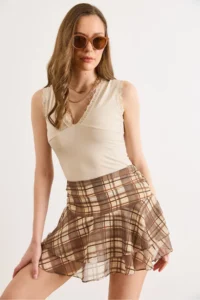 Olalook Women's Beige Zippered Plaid Tulle Skirt with Shorts - Image 4