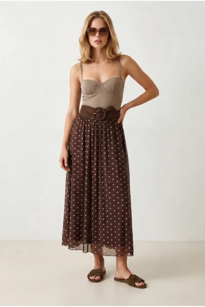 ETK-19000431-BROWN_1