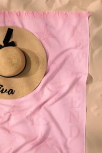 FAVORA Trend 100% Cotton Embossed Beach Towel - Pink