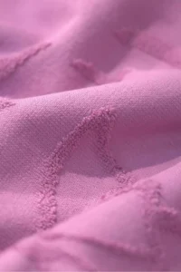 FAVORA Trend 100% Cotton Embossed Beach Towel - Plum - Image 3