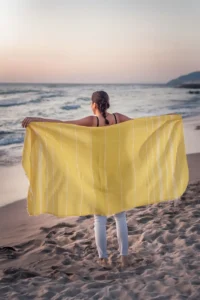FAVORA Peshtamal Beach Towel 90x140 - Yellow