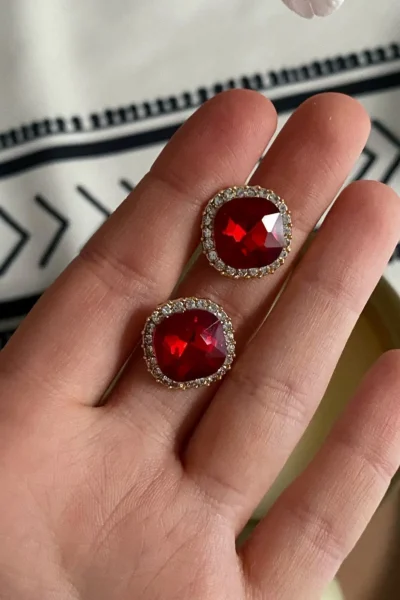 GLRN00487-RED_1