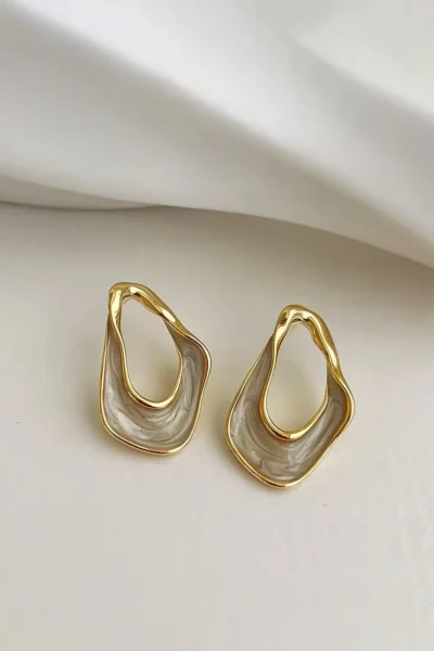 GLRN00490-PEARL_1
