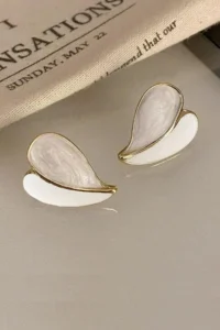 Glaren WHITE Sedefli Heart Women Earrings - Image 2