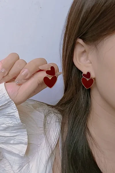 GLRN00663-RED_1