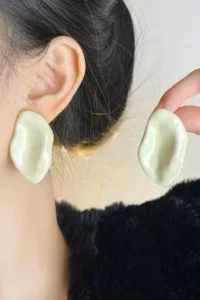 Glaren Yaprak Design WHITE Enameled Gold Color Women Earrings