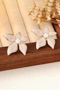 Glaren Enameled 5 Leaf Design Flower Women Earrings - Image 2