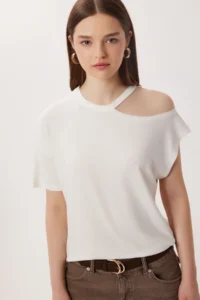 Lovelyİstanbul Cut Out Detailed Viscose Blouse  Ecru