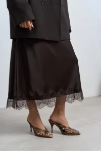 Nisantasi Shoes JUDITH Brown Satin Burnu Light Detailed Kafesli Women Heels Slippers - Image 2