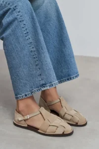 Nisantasi Shoes Hugel Beige Suede Leather Hair Clip Detailed Flat Sole Women Sandals