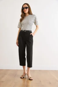 Olalook Women's Black Belted Pleated Polyviscon Fabric Carrot Trousers - Image 2