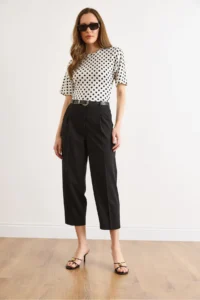 Olalook Women's Black Belted Pleated Polyviscon Fabric Carrot Trousers - Image 3