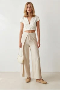 Olalook Women's Stone Layered Lacing Detailed Wide Leg Linen Trousers