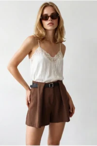 Olalook Women's Brown Belted Pocket Bridge Detailed Atlas Shorts