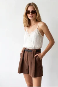 Olalook Women's Brown Belted Pocket Bridge Detailed Atlas Shorts - Image 2