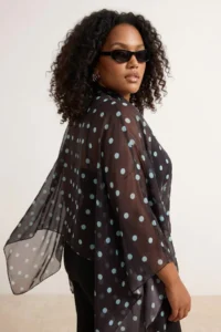 Trendyol Curve Brown-Multicolored Siphon Weaving Plus Size Blouse - Image 3