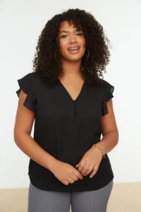 Trendyol Curve Black Weaving Button Detailed Blouse