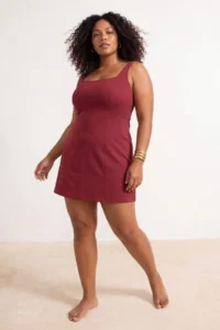 Trendyol Curve Burgundy Square Neck Etekli Plus Size Swimsuit - Image 3