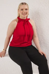 Trendyol Curve Red Barbell Collar Binding Detailed Knitting Plus Size Blouse - Image 2