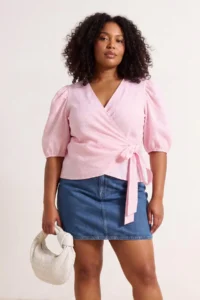 Trendyol Curve Pink seersucker Weaving Plus Size Blouse