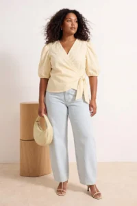 Trendyol Curve Yellow seersucker Weaving Plus Size Blouse - Image 2