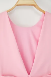 Trendyol Curve Pink Sleeveless Low-cut back with bow Chic Weaving Plus Size Blouse - Image 9