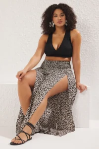 Trendyol Curve Multicolored flower patterned Beli Gipelli Wide Leg beachwear Plus Size Pants - Image 2