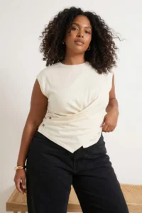 Trendyol Curve Ecru Cotton Cross Detailed Thin Summer Knitwear Blouse - Image 2