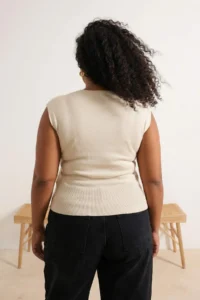 Trendyol Curve Ecru Cotton Cross Detailed Thin Summer Knitwear Blouse - Image 3