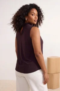 Trendyol Curve Brown Satin Tasseled Shawl Detailed Sleeveless Weaving Plus Size Blouse - Image 5