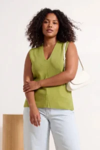 Trendyol Curve Oil Green V-neck Sleeveless Crepe Knitting Plus Size Blouse