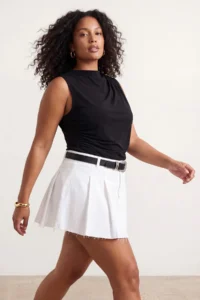 Trendyol Curve Black Dog collar Shirring Detailed Sleeveless Knitting Plus Size Blouse - Image 2