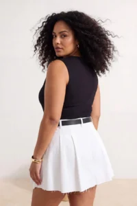 Trendyol Curve Black Dog collar Shirring Detailed Sleeveless Knitting Plus Size Blouse - Image 4