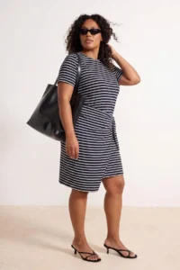 Trendyol Curve Navy Blue Striped Front Binding Detailed Mini Knitting Plus Size Dress - Image 2