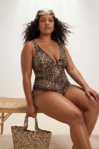 Trendyol Curve Leopard Patterned Shirred Sides V-neck Plus Size Swimsuit - Image 2