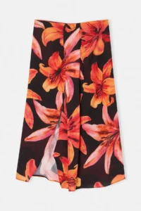 Trendyol Curve beachwear Black flower patterned Plus Size Beach Skirt - Image 4