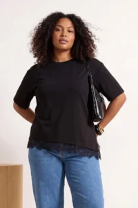 Trendyol Curve Black Skirt Ucu Lace Detailed slit Knitting Plus Size T-Shirt