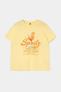 Trendyol Curve Yellow Cocktail Printed Boyfriend Plus Size T-Shirt - Image 4