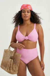 Trendyol Curve Pink Seashell textured Material Deep V Plus Size Bikini Top - Image 3