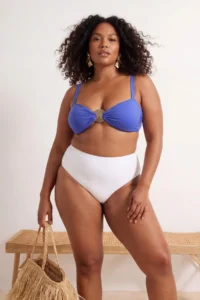 Trendyol Curve Saks Blue Thick Sleeveless Gold with accessories Plus Size Bikini Top - Image 2