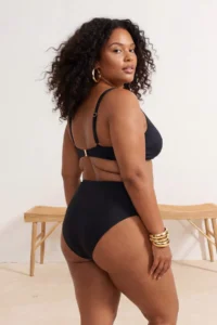 Trendyol Curve Black Seashell with accessories Plus Size Bikini Top - Image 2
