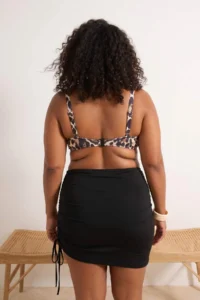 Trendyol Curve Leopard Patterned Strapless Covered Cross Detailed Plus Size Bikini Top - Image 3