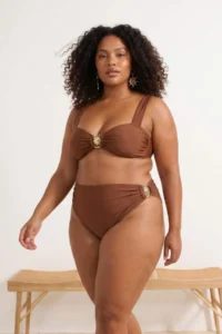 Trendyol Curve Brown Güneş with accessories Thick Sleeveless Bikini Top - Image 2
