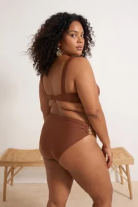 Trendyol Curve Brown Güneş with accessories Thick Sleeveless Bikini Top - Image 4